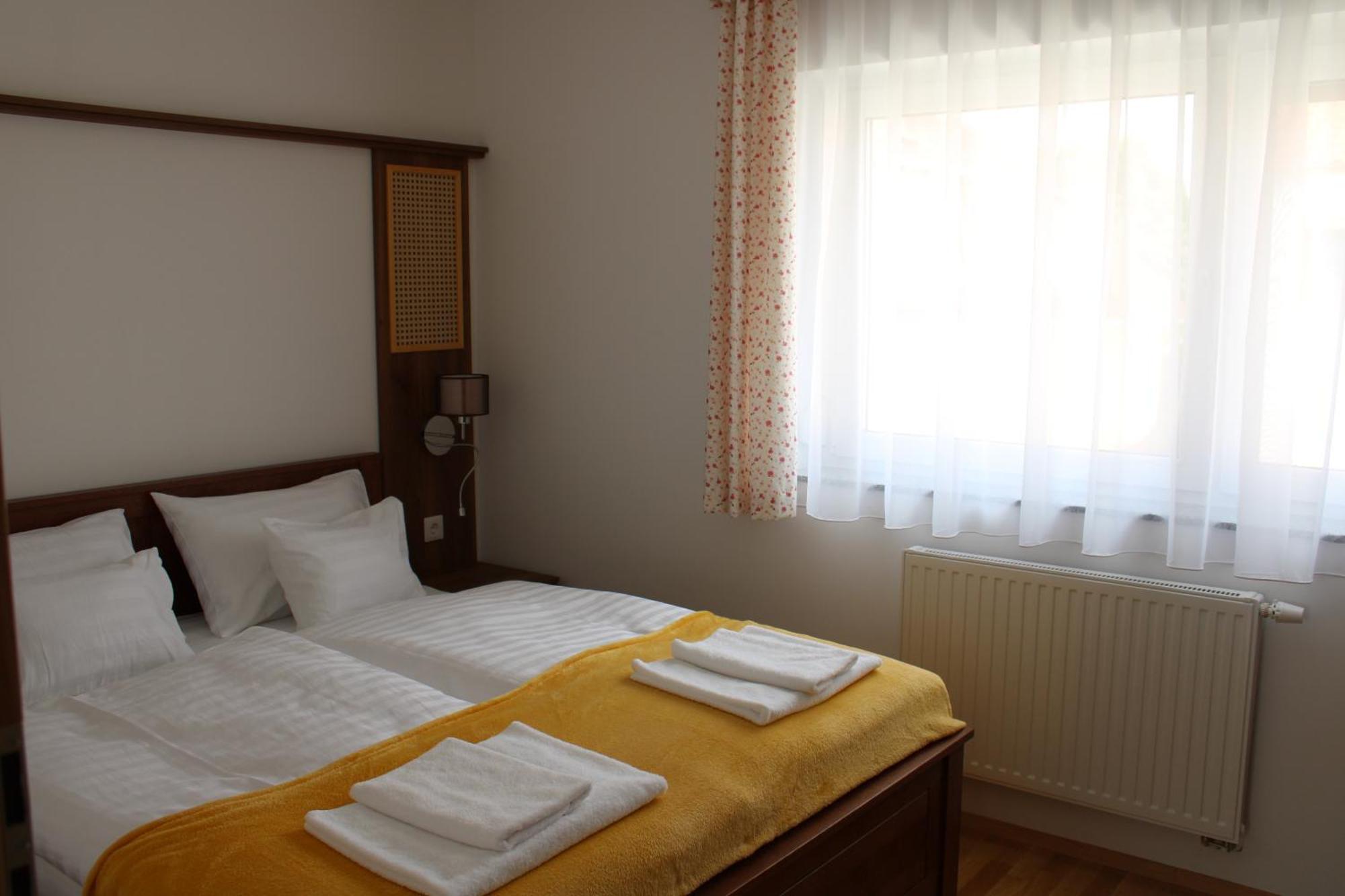 Mara Apartman Buek Exterior photo