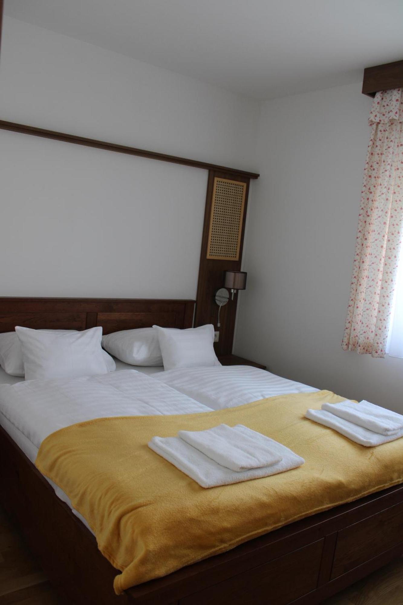 Mara Apartman Buek Exterior photo